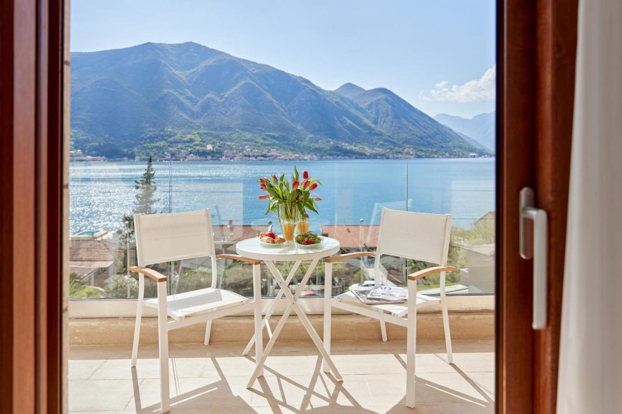 Apartment Noa With Sea View Котор Экстерьер фото