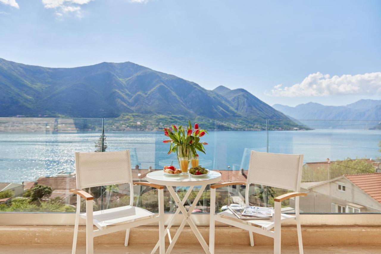 Apartment Noa With Sea View Котор Экстерьер фото