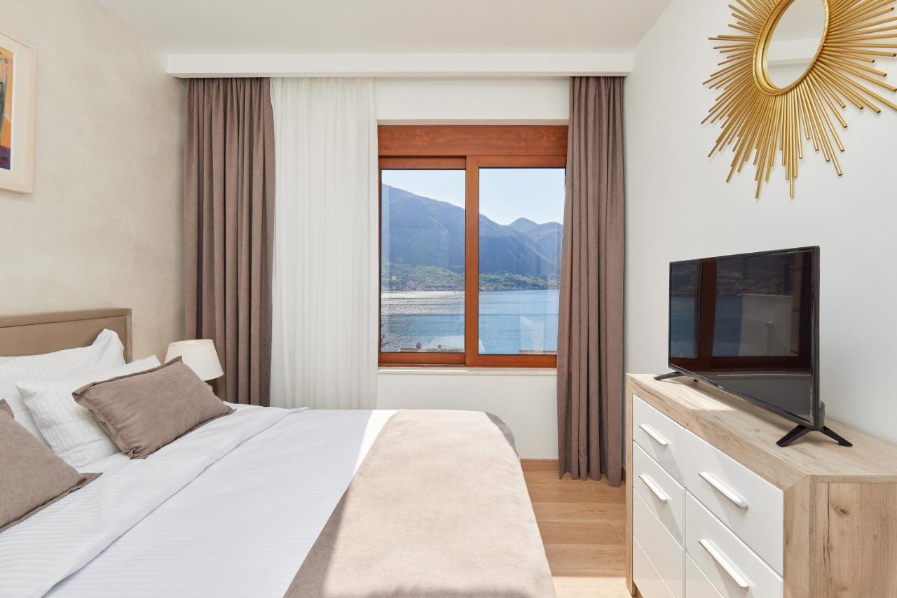 Apartment Noa With Sea View Котор Экстерьер фото