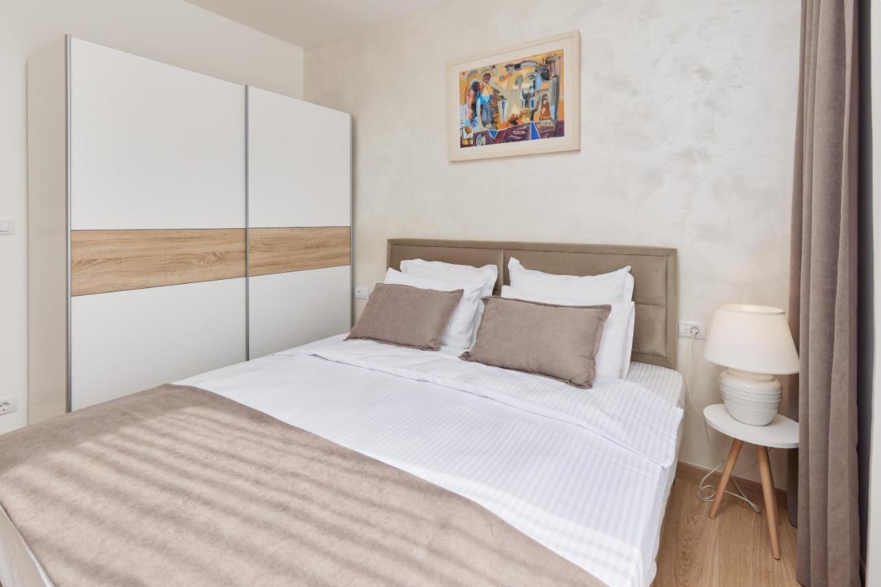 Apartment Noa With Sea View Котор Экстерьер фото